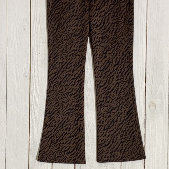 Zara Pants - Picture 3 of 7